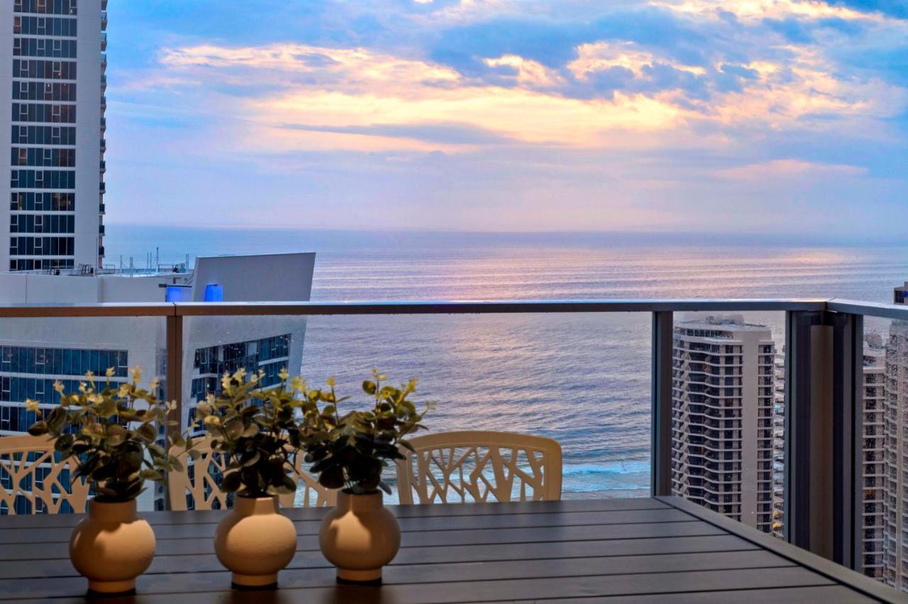 Ocean View Apartments With Balcony - Circle On Cavill - Central Location! - Self Contained & Privately Managed โกลด์โคสต์ ภายนอก รูปภาพ