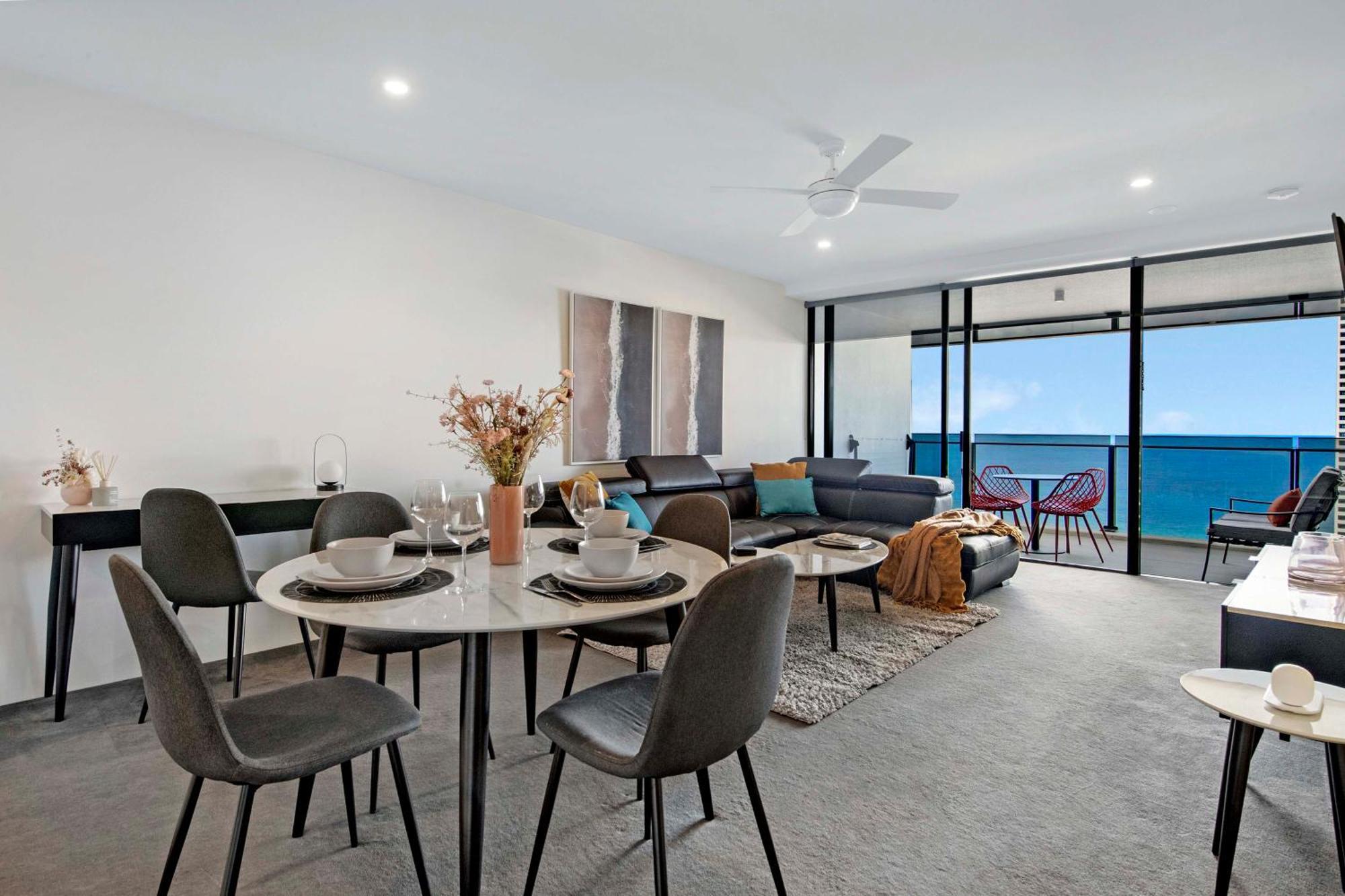 Ocean View Apartments With Balcony - Circle On Cavill - Central Location! - Self Contained & Privately Managed โกลด์โคสต์ ภายนอก รูปภาพ