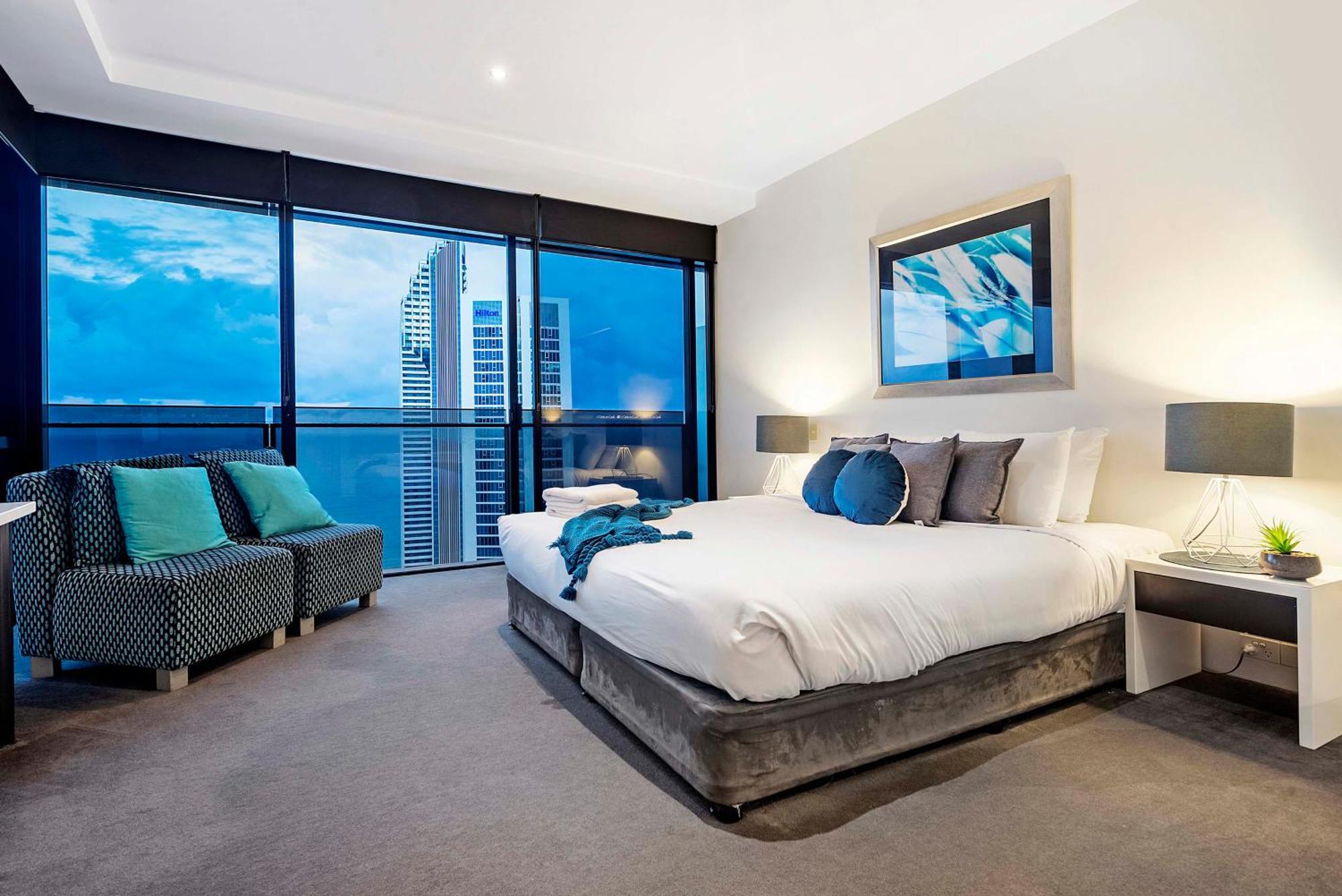 Ocean View Apartments With Balcony - Circle On Cavill - Central Location! - Self Contained & Privately Managed โกลด์โคสต์ ภายนอก รูปภาพ