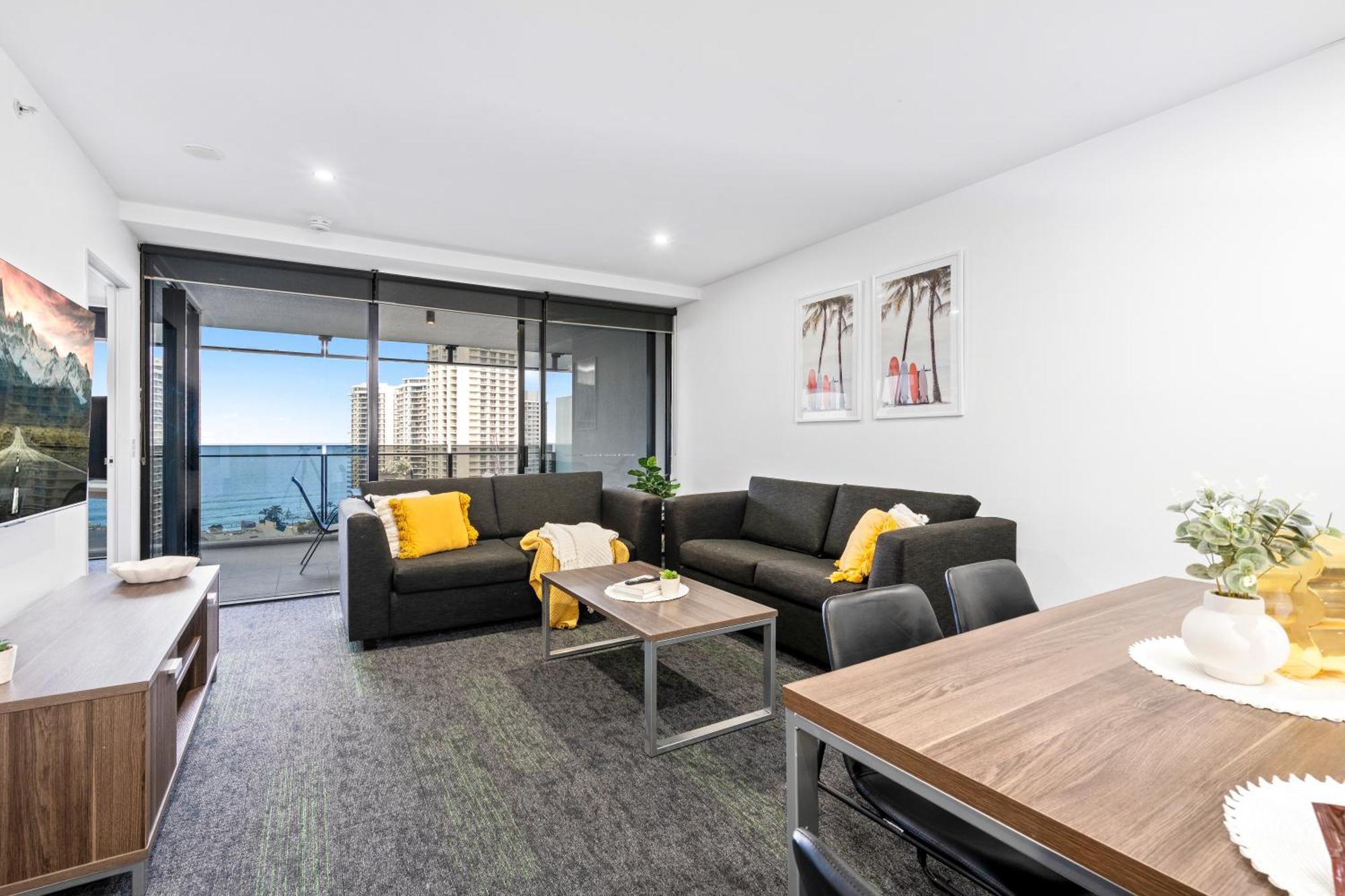 Ocean View Apartments With Balcony - Circle On Cavill - Central Location! - Self Contained & Privately Managed โกลด์โคสต์ ภายนอก รูปภาพ
